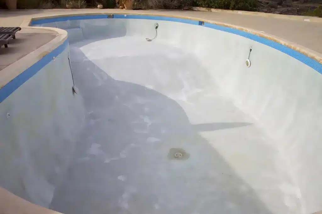 Pool Plaster Chalking 3