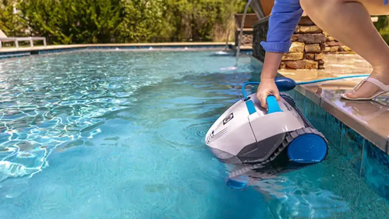 pool cleaners adelaide
